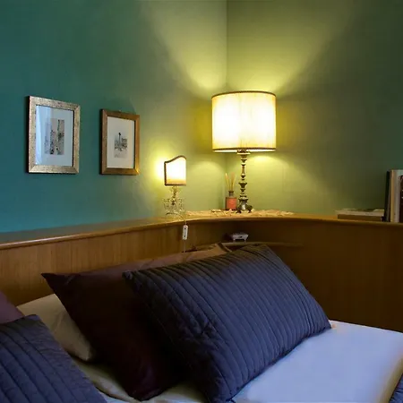 Ucci Alojamento de Acomodação e Pequeno-almoço Onno